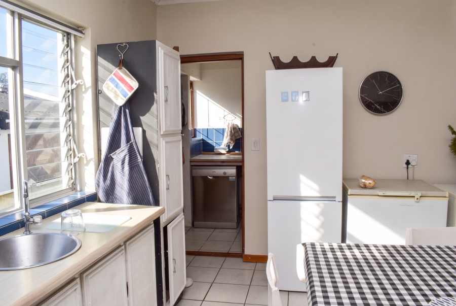 4 Bedroom Property for Sale in Arniston Western Cape